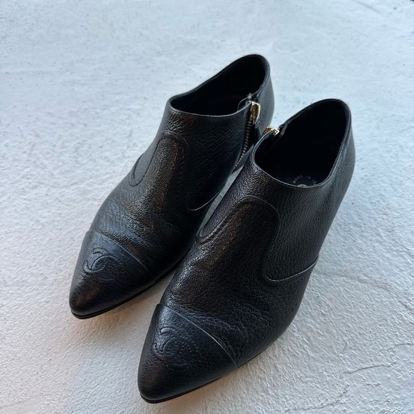 Black Leather Chanel Booties with CC cap toe - Picture 2 of 8
